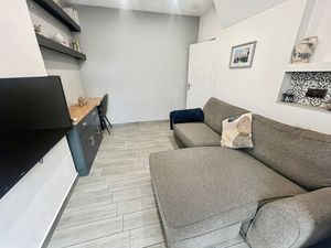 Sitting room- click for photo gallery